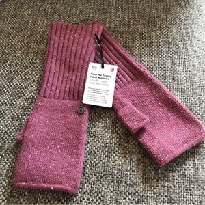 Lululemon xs/s Hand warmers